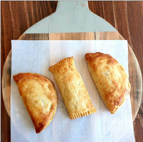 Spinach and Feta Pies (4 in a pack) - Click Image to Close